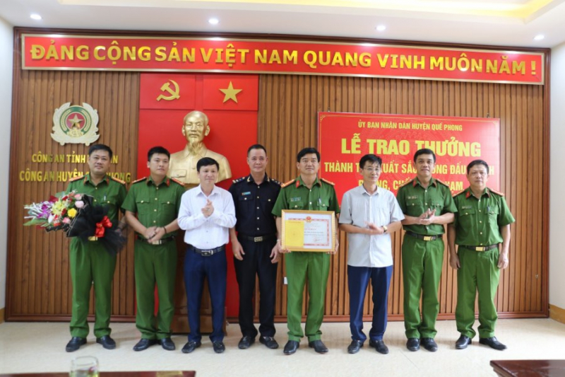 Nhiều giải pháp để giữ xã biên giới sạch về ma tuý -0