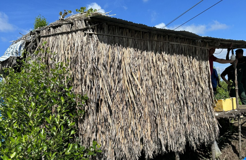 Bắn con nợ tử vong vì 1,5 triệu đồng -0