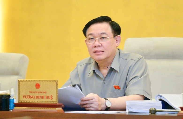 20.9_vuong_dinh_hue.jpg -0
