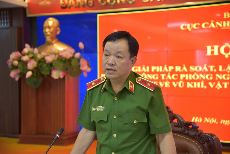 Nâng cao công tác phòng ngừa, đấu tranh với tội phạm, vi phạm pháp luật về vũ khí, vật liệu nổ, công cụ hỗ trợ và pháo       -0