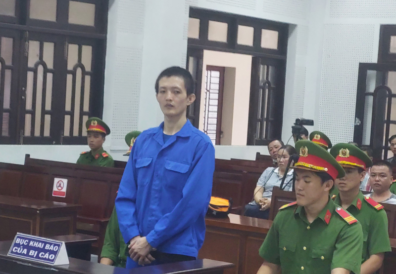 Đâm chết ông chủ, kẻ làm công lãnh án chung thân -0