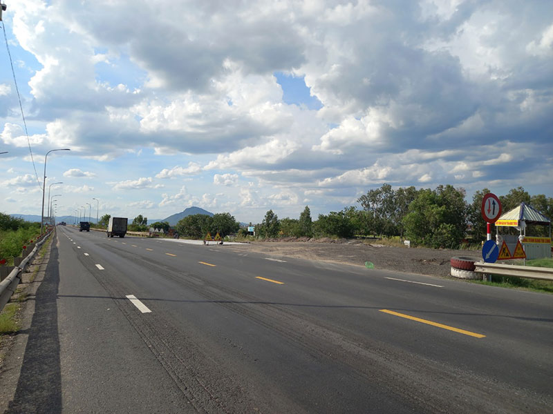  Phú Yên chuyển hồ sơ doanh nghiêp khai thác cát ngoài phạm vi mỏ cho cơ quan điều tra -0