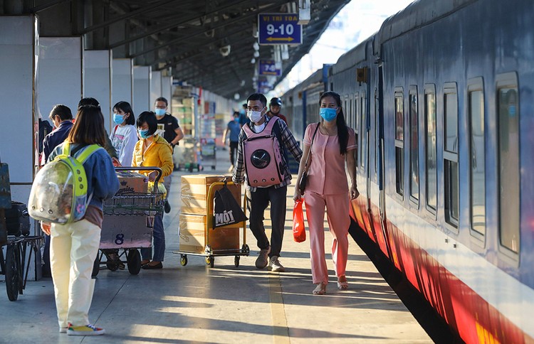 Từ 1/10: Giảm giá tới 20% khi đặt vé tàu xa ngày khởi hành -0