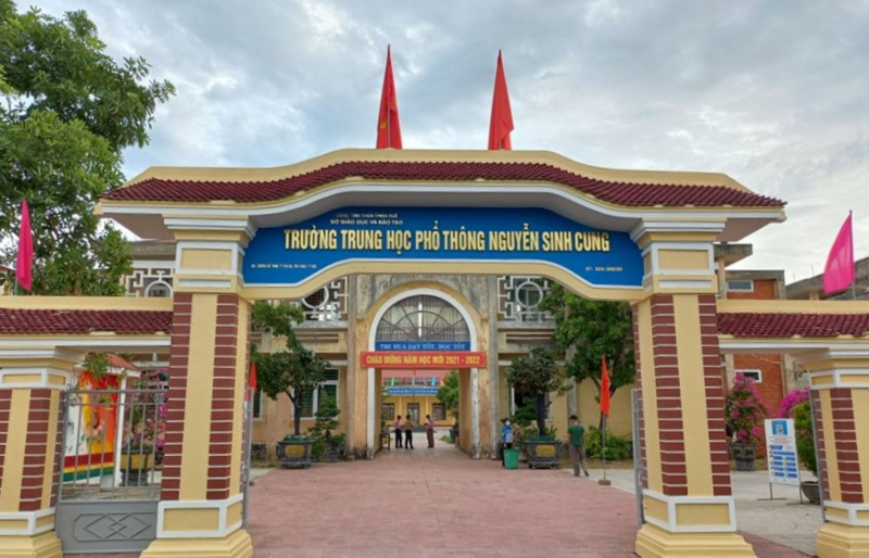 Kỷ luật Hiệu trưởng sau vụ lộ đề thi học kỳ lớp 12 ở Huế -0