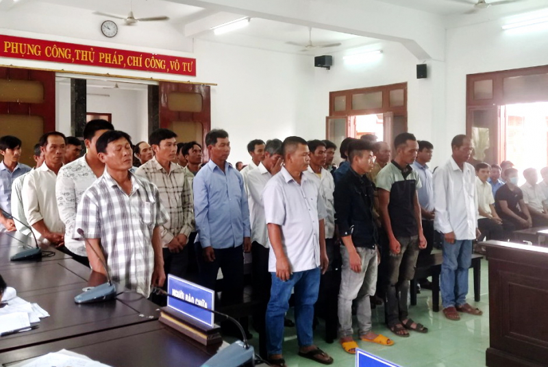 Xét xử 27 bị cáo trong vụ phá rừng do Báo CAND phát hiện -0