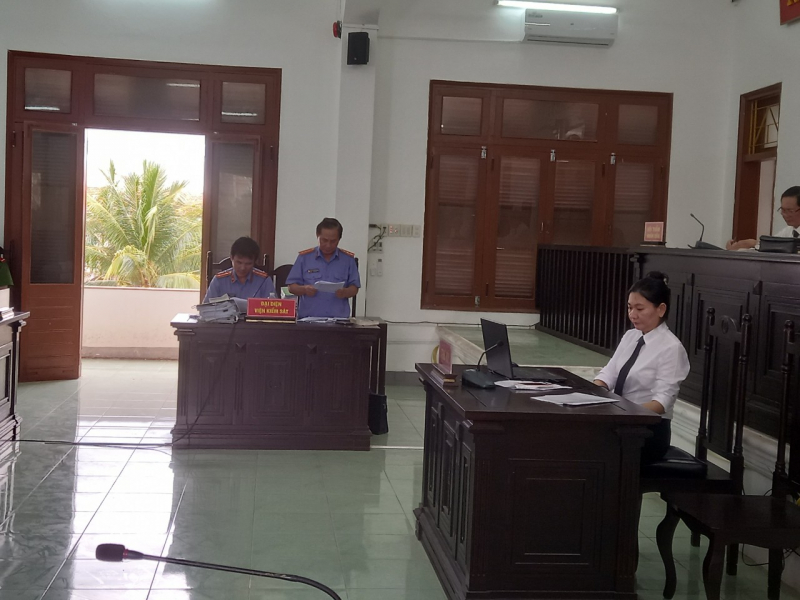 Xét xử 27 bị cáo trong vụ phá rừng do Báo CAND phát hiện -0