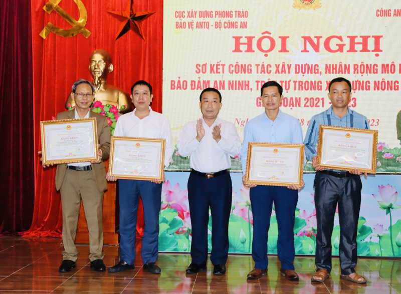 Hiệu quả từ mô hình “Giáo xứ, giáo họ bình yên, không có tội phạm,  tệ nạn xã hội, đoàn kết chung tay xây dựng nông thôn mới” -0