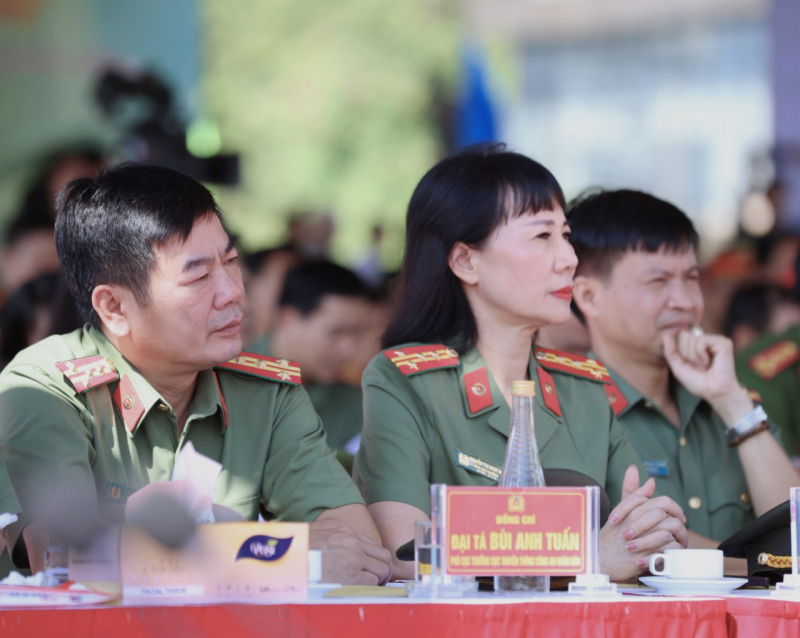 Bộ Công an phối hợp với UBND tỉnh Quảng Ninh diễn tập phương án chữa cháy quy mô lớn -0