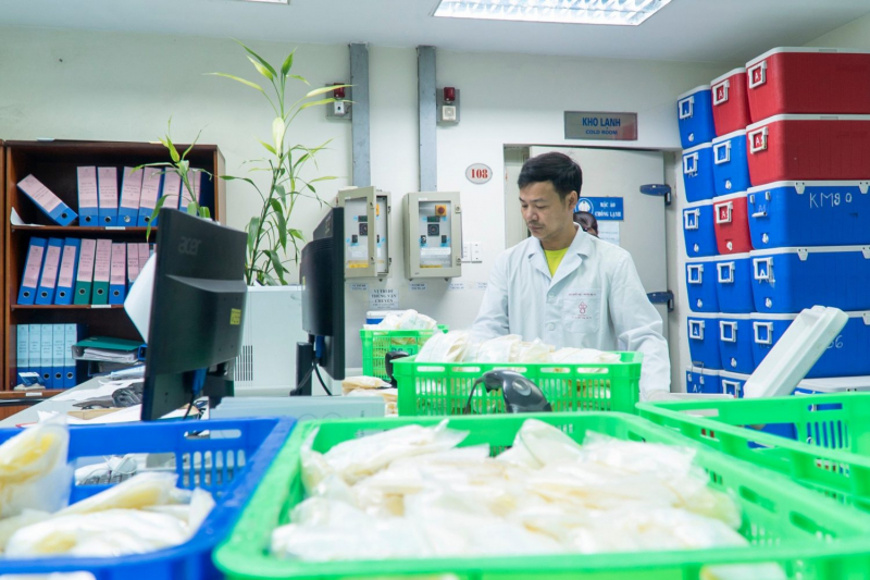 Nhu cầu máu cho điều trị tăng, kêu gọi người dân tham gia hiến máu  -0