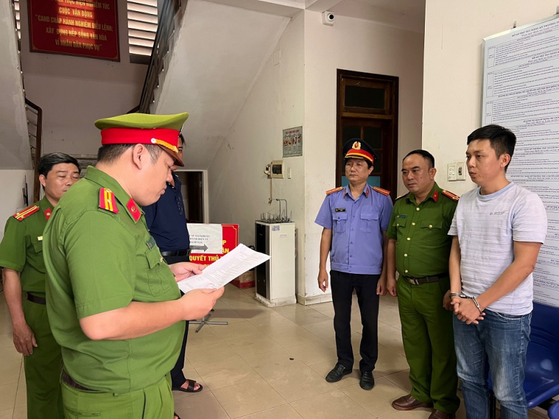 Nguyên cán bộ tín dụng vay gần 5 tỷ đồng rồi chiếm đoạt -0