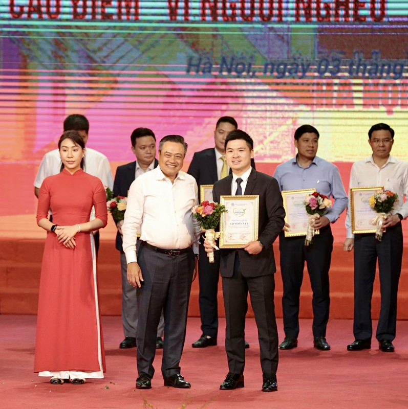 T&T Group ủng hộ 1 tỷ đồng cho Quỹ “Vì người nghèo” TP Hà Nội -0