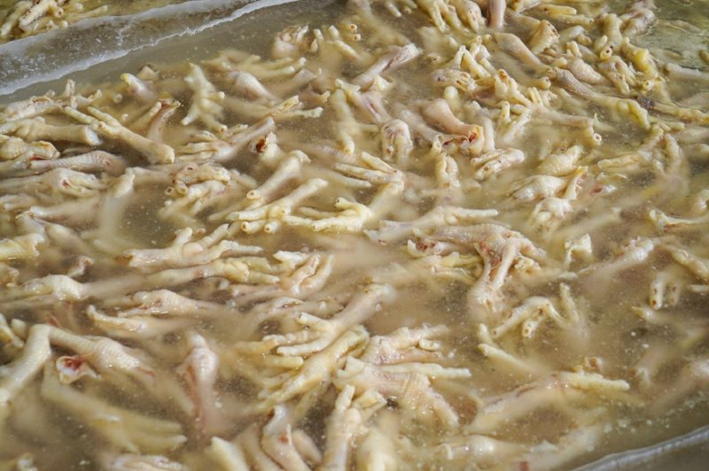 Chủ tịch TP Hải Phòng phát hiện doanh ngiệp có dấu hiệu chế biến chân gà vi phạm an toàn thực phẩm -0