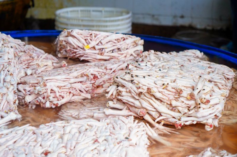 Chủ tịch TP Hải Phòng phát hiện doanh ngiệp có dấu hiệu chế biến chân gà vi phạm an toàn thực phẩm -0