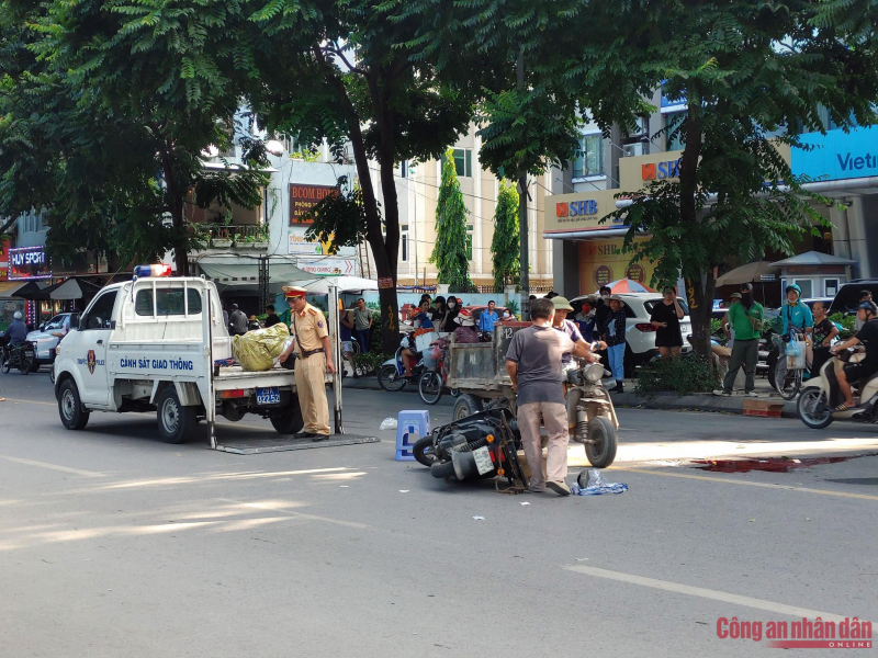 Nam shipper tử vong thương tâm ở Hà Nội -0