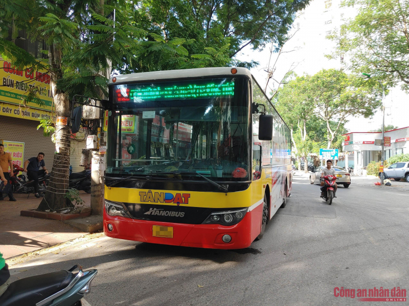 Nam shipper tử vong thương tâm ở Hà Nội -0