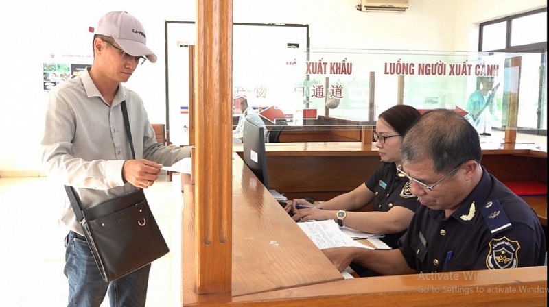 Ngành Hải quan đối diện với thách thức giảm thu ngân sách -0