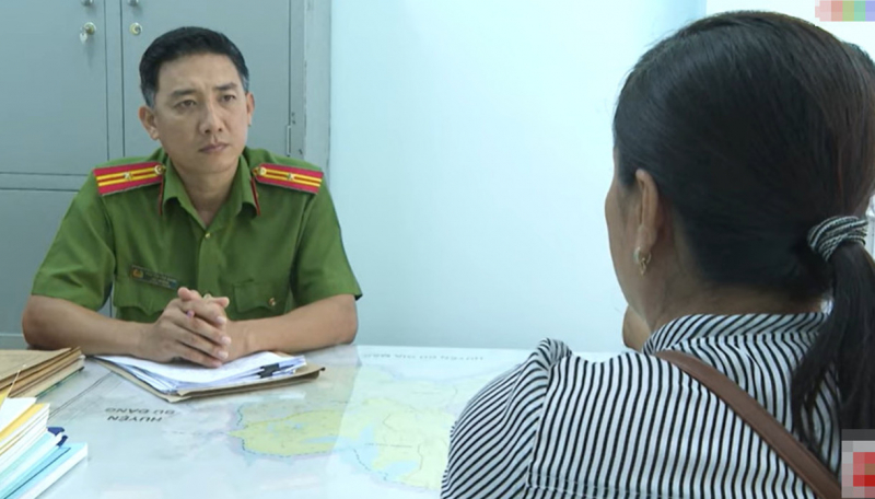 Cô giáo bị lừa mất 61 triệu đồng sau cuộc gọi của Công an