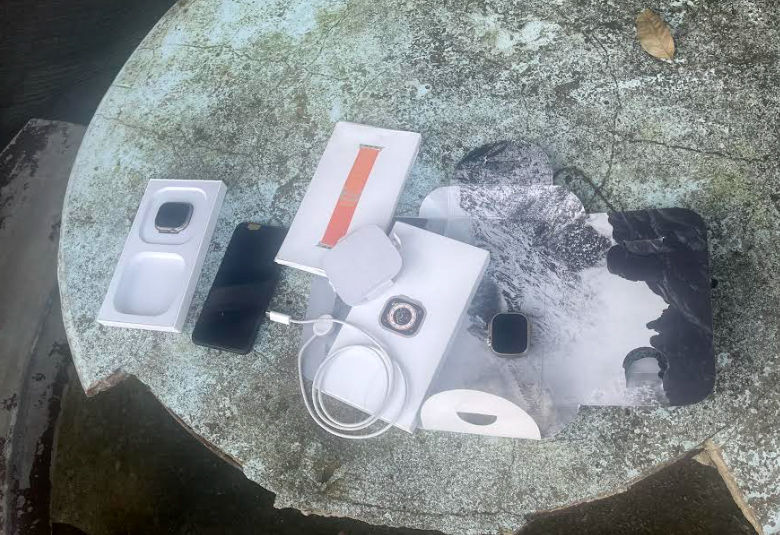 Lừa shipper để chiếm đoạt đồng hồ Apple Watch chính hãng -1