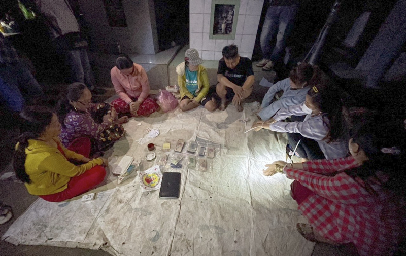 z4757559113128_9432066f72bc68de7b38d1dc25af879b.jpg -0