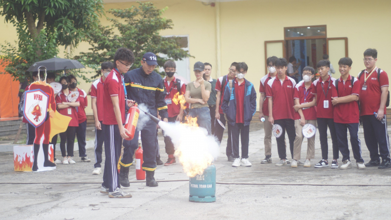 Hơn 220 điểm trải nghiệm, thực hành về PCCC và CNCH trên toàn quốc -0