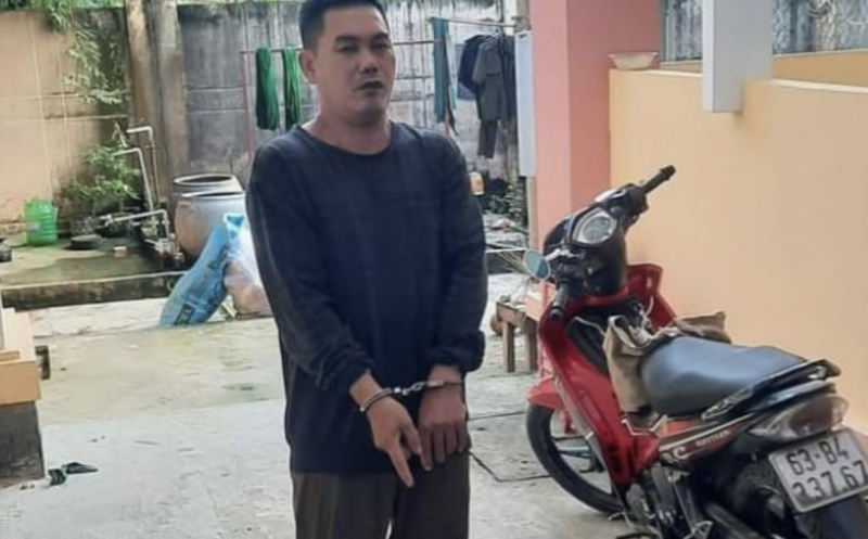 Trộm chó bị truy đuổi bỏ xe chạy vào rừng tràm lẩn trốn -0