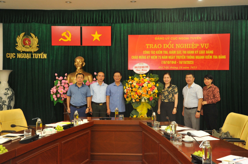 Trao đổi nghiệp vụ công tác kiểm tra, giám sát thi hành kỷ luật đảng trong Đảng bộ Cục Ngoại tuyến -0