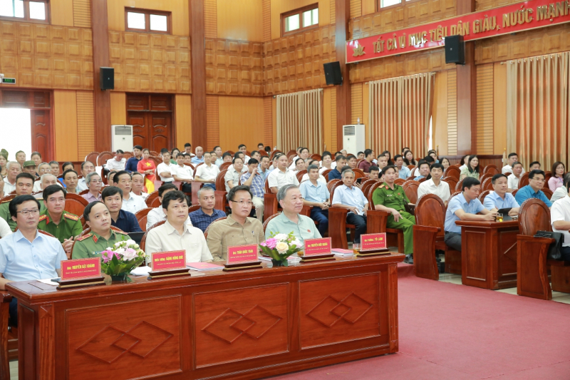 Bộ trưởng Tô Lâm giải đáp nhiều vấn đề “nóng” của cử tri Hưng Yên trước kỳ họp thứ 6, Quốc hội khóa XV -0