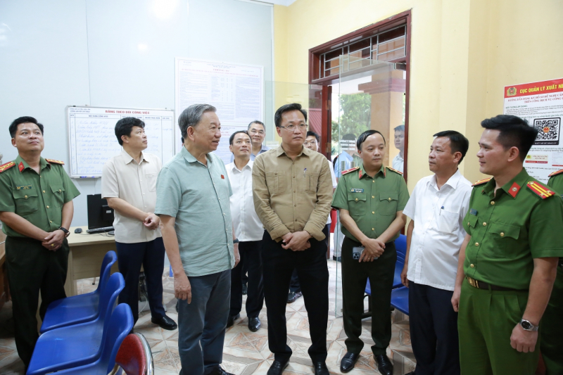 Bộ trưởng Tô Lâm giải đáp nhiều vấn đề “nóng” của cử tri Hưng Yên trước kỳ họp thứ 6, Quốc hội khóa XV -2