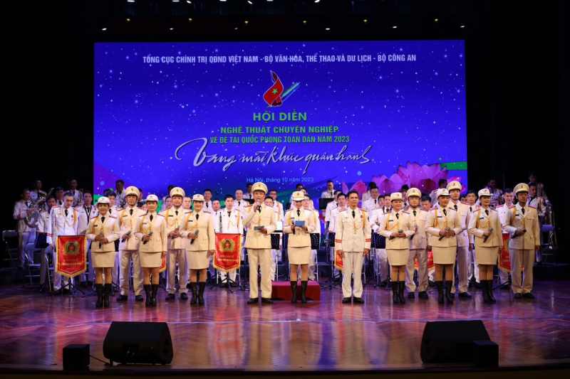 Những khoảnh khắc đẹp của  Đoàn Nghi lễ CAND tại Hội diễn nghệ thuật Quốc phong toàn dân -0