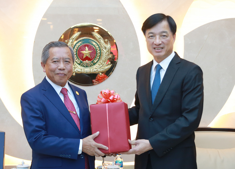 Tăng cường hợp tác trong lĩnh vực chuyển đổi số với Lào -0