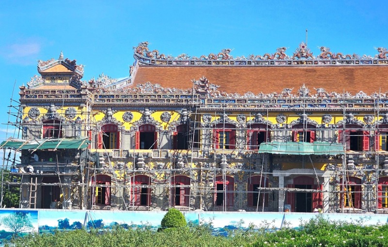 Restoration of royal palace to be completed this year -3