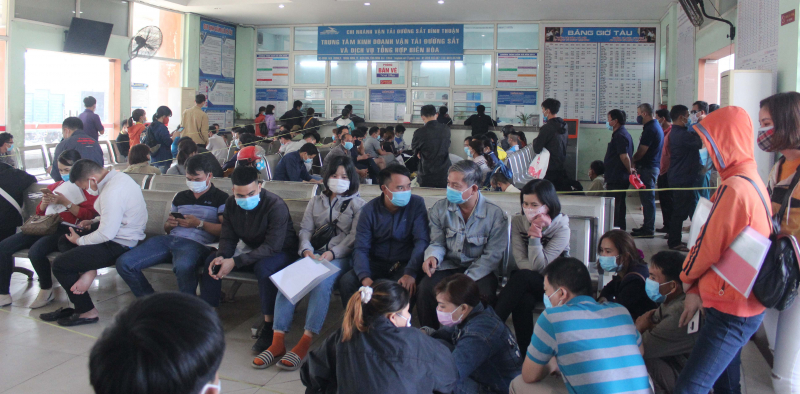 Mở bán hơn 200 nghìn vé tàu Tết từ ngày 15/10  -0