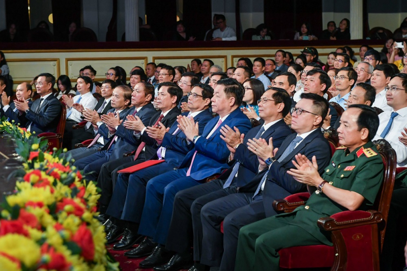 Mỗi người dân là đại sứ trong công tác thông tin đối ngoại -0