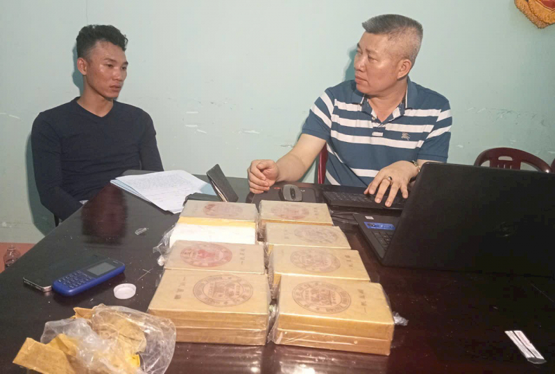 Bắt đối tượng vận chuyển 16 bánh ma túy bằng ô tô trên cao tốc Phan Thiết - Dầu Giây -0