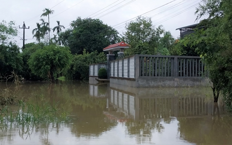 Hồ chứa, hồ thủy điện ở Huế cấp tập xả lũ, miền núi xuất hiện điểm sạt lở -0