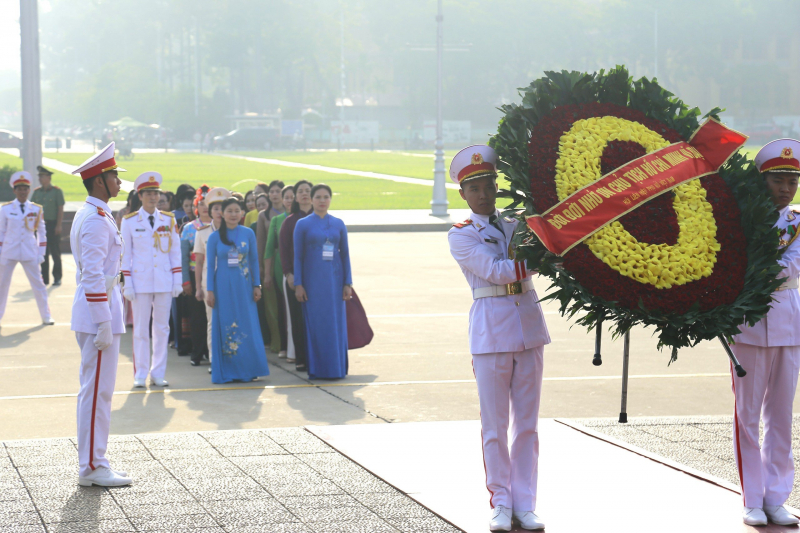 Biểu dương những đóng góp của phụ nữ cơ sở trong phát triển kinh tế - xã hội của đất nước -0