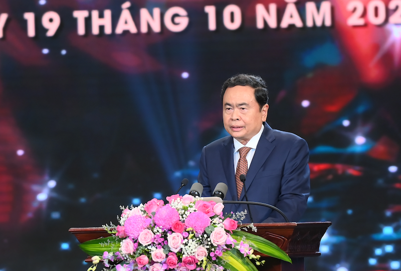 Những cống hiến của phụ nữ cơ sở cho sự phát triển của đất nước -0