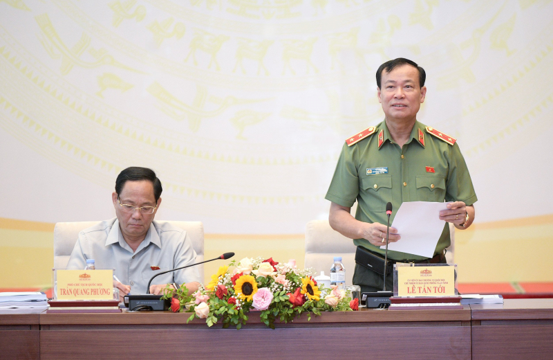 Quy định rõ trách nhiệm quản lý nhà nước đối với công tác bảo đảm trật tự an toàn giao thông -0