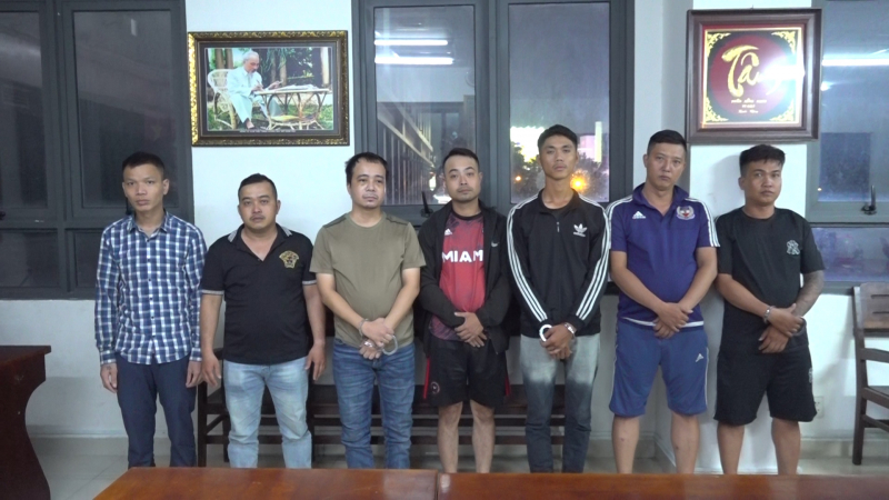 Bắt băng nhóm “tín dụng đen” cho vay lãi nặng liên quận -0