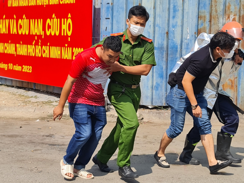 Chủ động xử lý tình huống chữa cháy và cứu nạn cứu hộ tại nhà ở kết hợp với sản xuất kinh doanh -1