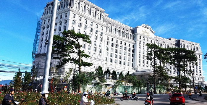 Phạt khách sạn lớn nhất Đà Lạt 110 triệu đồng -0