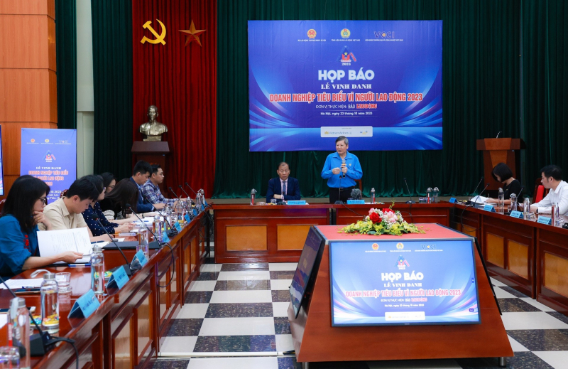 Vinh danh 64 doanh nghiệp tiêu biểu vì người lao động -0