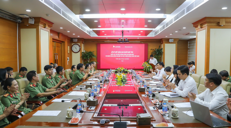 Cục Truyền thông CAND và Ngân hàng Agribank ký kết thỏa thuận hợp tác -0