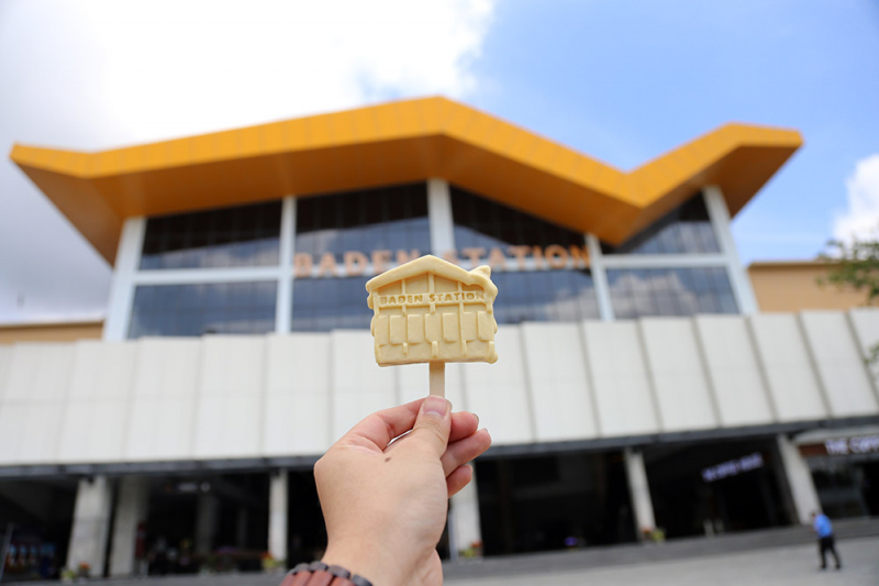 Độc lạ cây kem trên núi Bà Đen -0