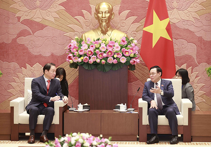 Chủ tịch Quốc hội ủng hộ đề xuất hợp tác của Tập đoàn SK về năng lượng -0