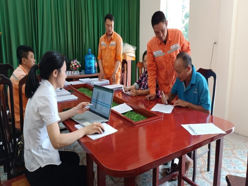 Khách hàng đồng thuận khi thay đổi lịch ghi chỉ số công tơ -0