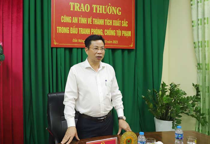 Tỉnh ủy Đắk Nông khen thưởng Công an tỉnh triệt phá nhóm đối tượng lừa đảo chiếm đoạt tài sản  -0