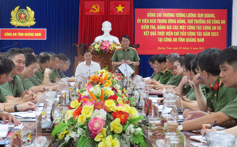 Thứ trưởng Lương Tam Quang kiểm tra các mặt công tác tại Công an Quảng Nam -0