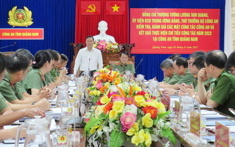 Thứ trưởng Lương Tam Quang kiểm tra các mặt công tác tại Công an Quảng Nam -0