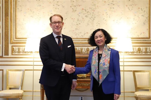Party official visits Sweden to seek closer cooperation -0